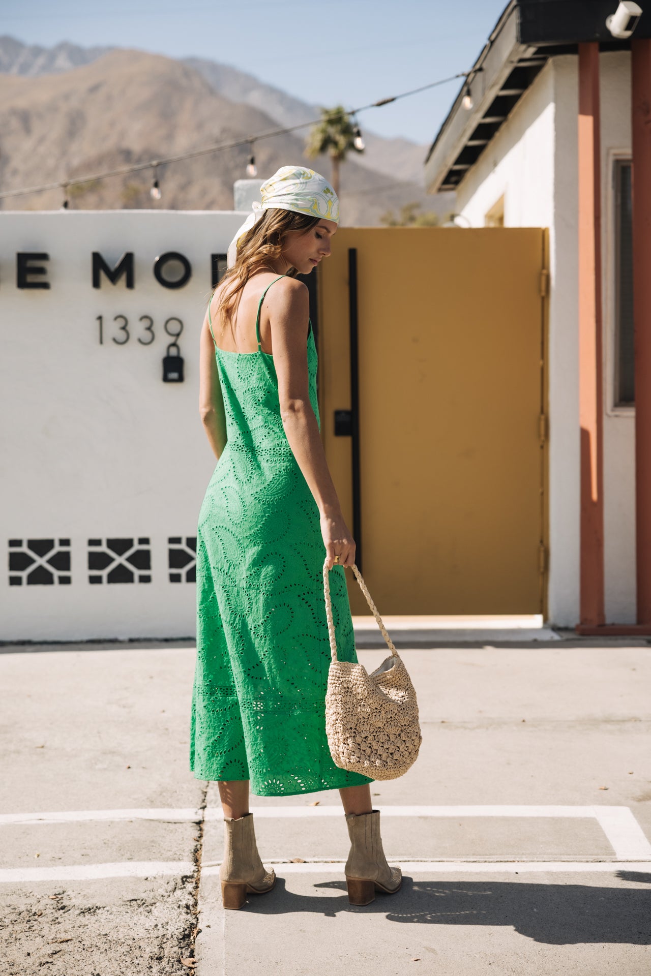 Revania Lace ( green color)