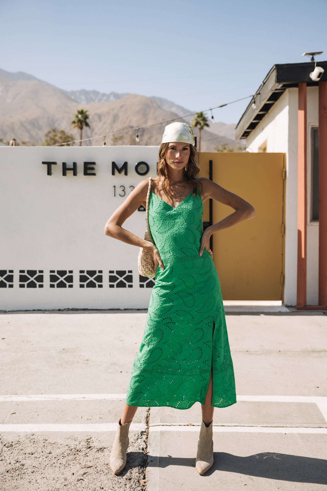 Revania Lace ( green color)