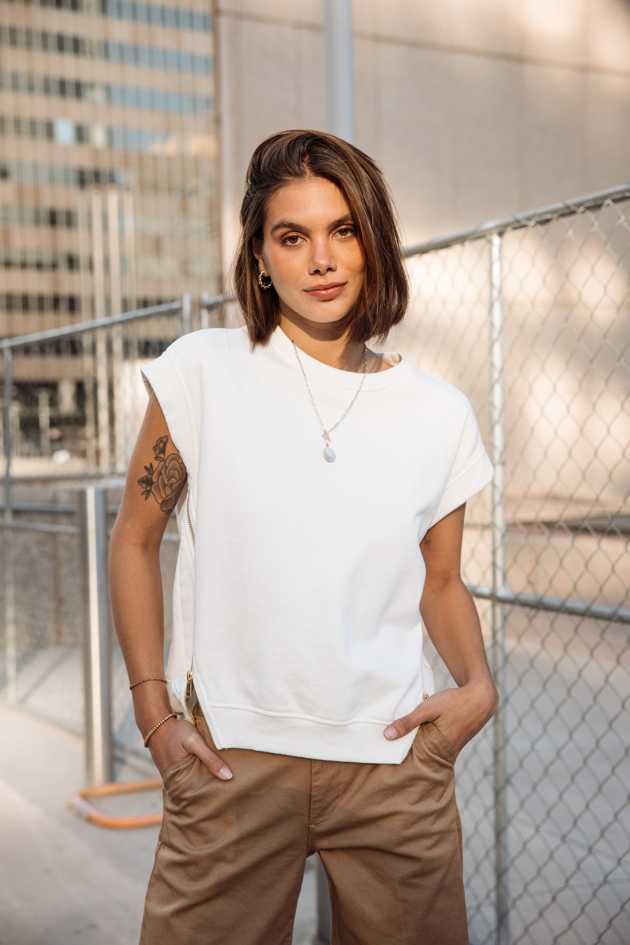 Swanna Sweat sans manches (off white)