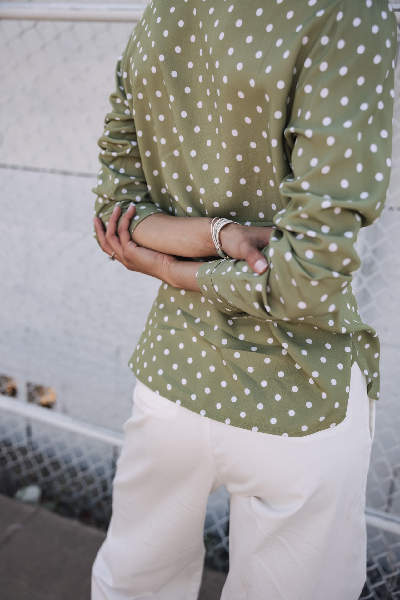 Katy Dots Chemise à pois (light khaki)