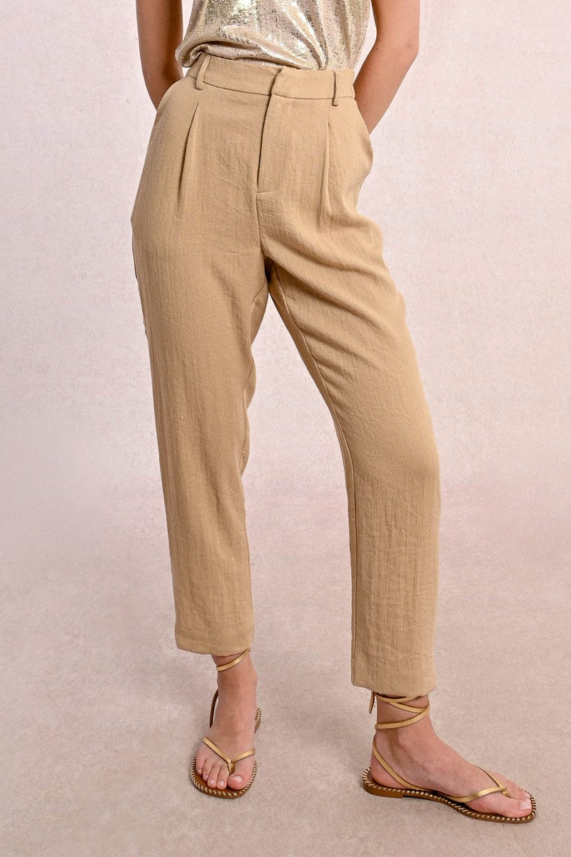 Pantalon carotte en lin