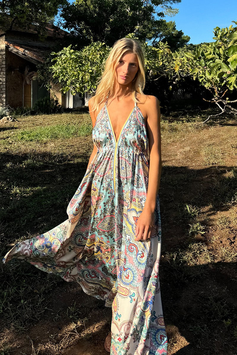 Robe longue satinée