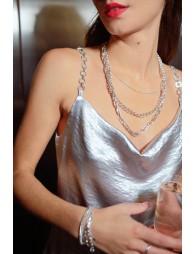Top à bretelles à strass, effet satiné