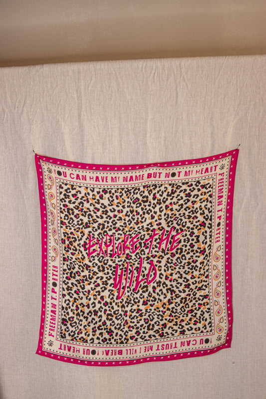 Fathia Wild Leopard Small (pearled ivory)