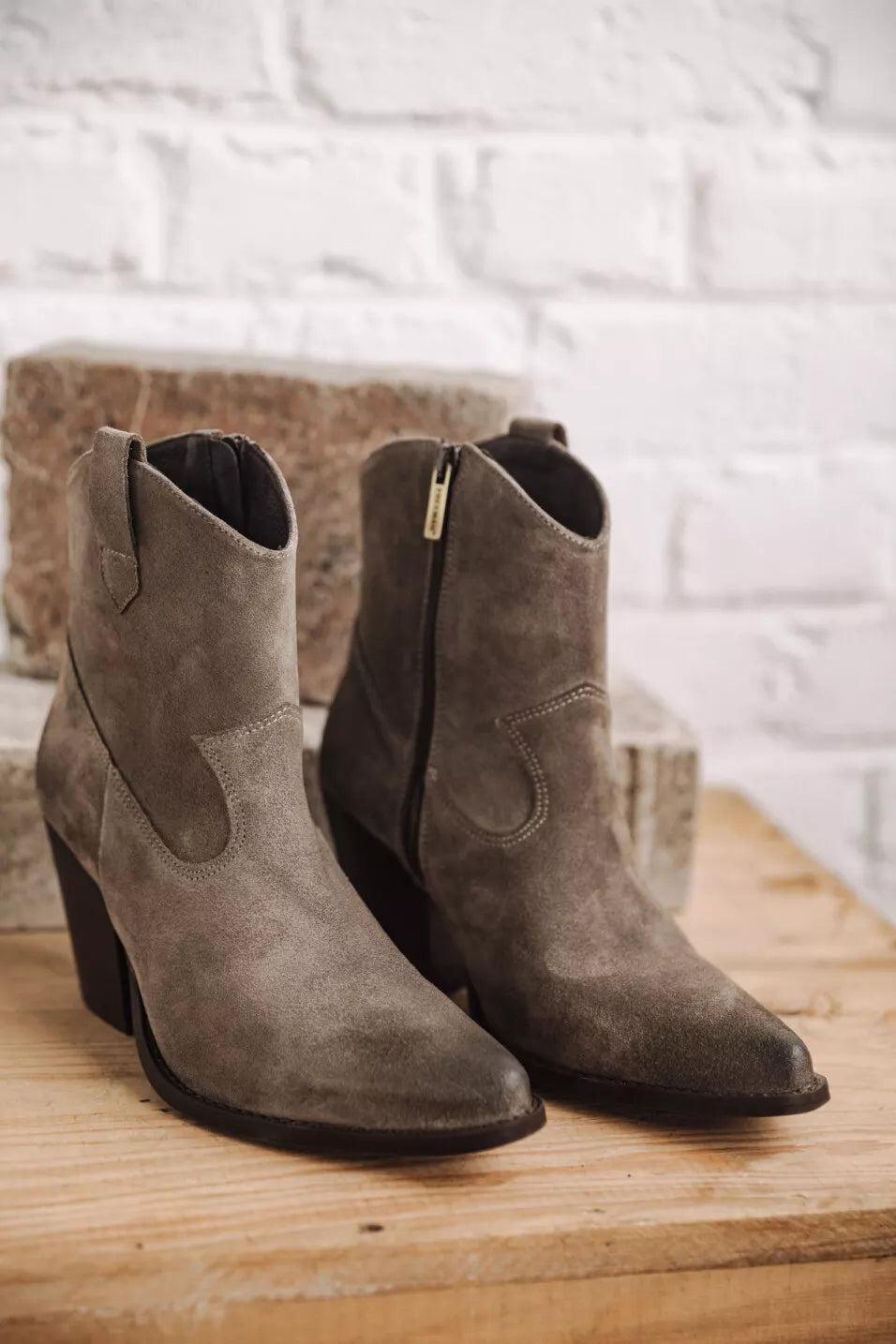 Boots Luana Suede